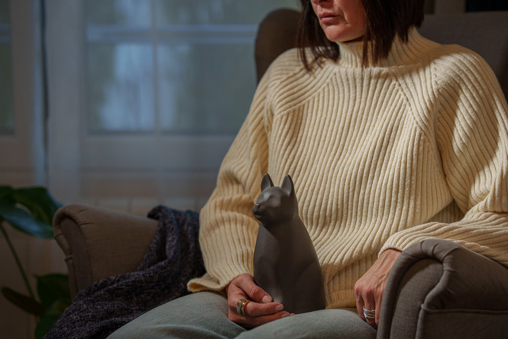 Urne funeraire en ceramique pour animaux de compagnie