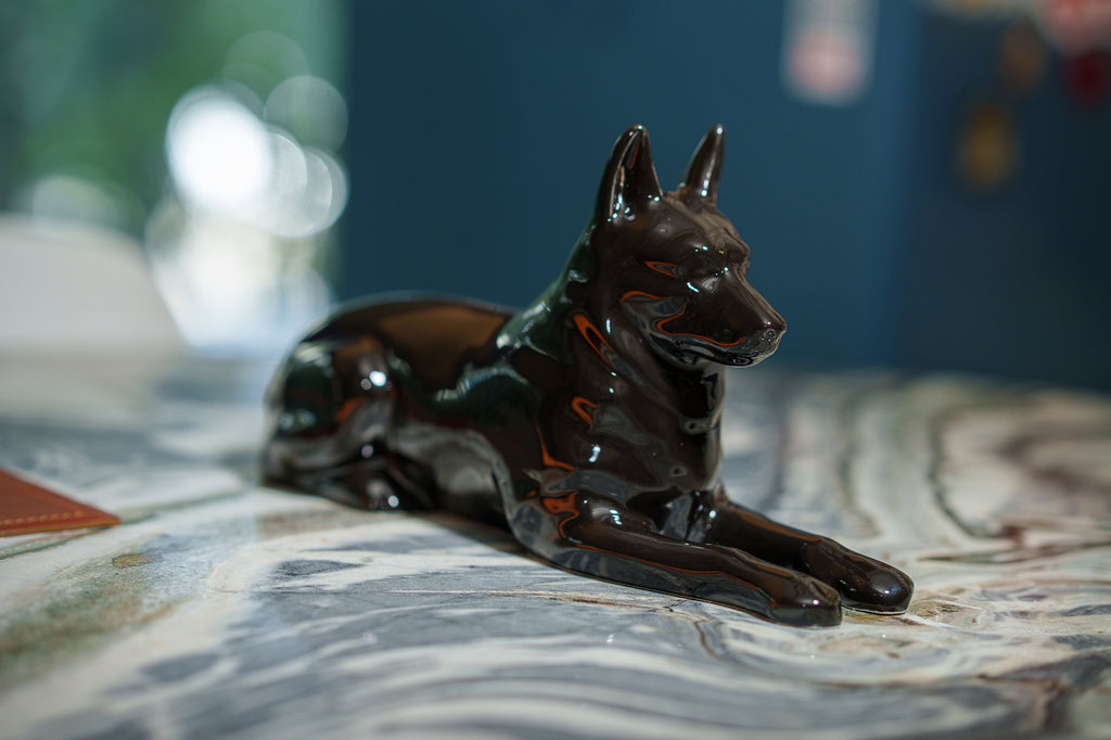 Urne Berger Allemand – Noir | Urne pour animaux de compagnie | Céramique